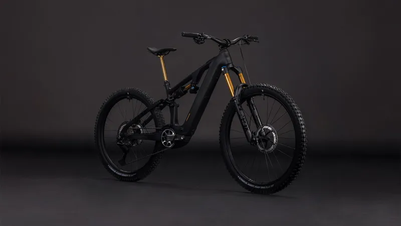 Cube AMS Hybrid ONE77 C:62 AT 600X 2026 Electric MTB - Carbon/Gold-1