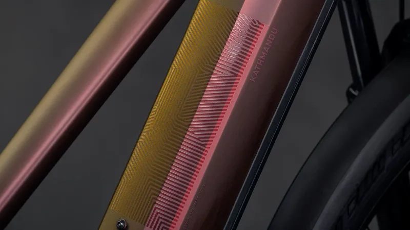 Cube Kathmandu Hybrid Pro 800wh Trapeze 2026 Electric Hybrid Bike - Sunglow/Chrome-3