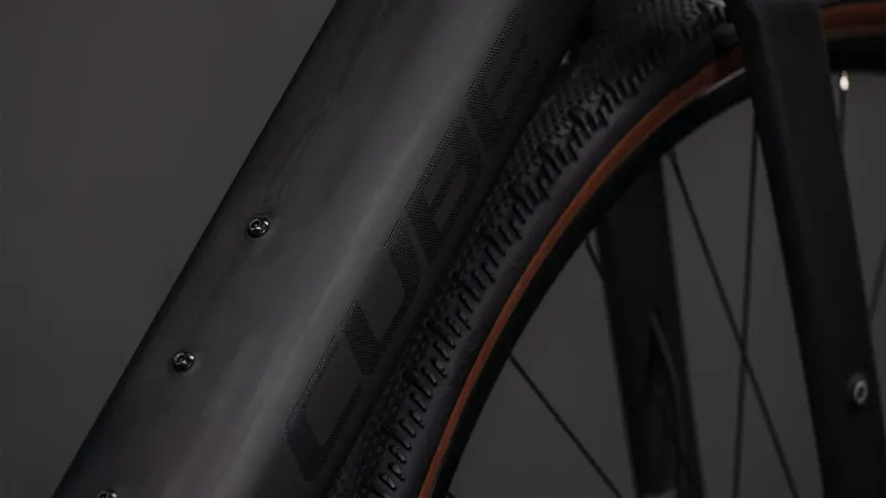 Cube Nuroad Hybrid C:62 EXC 400X 2026 Electric Gravel Road Bike - Blackline-3