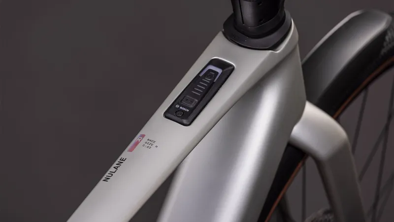 Cube Nulane Hybrid C:62 Race 400X FE 2026 Electric Flat Bar Bike - Sleekgrey/Prism-2