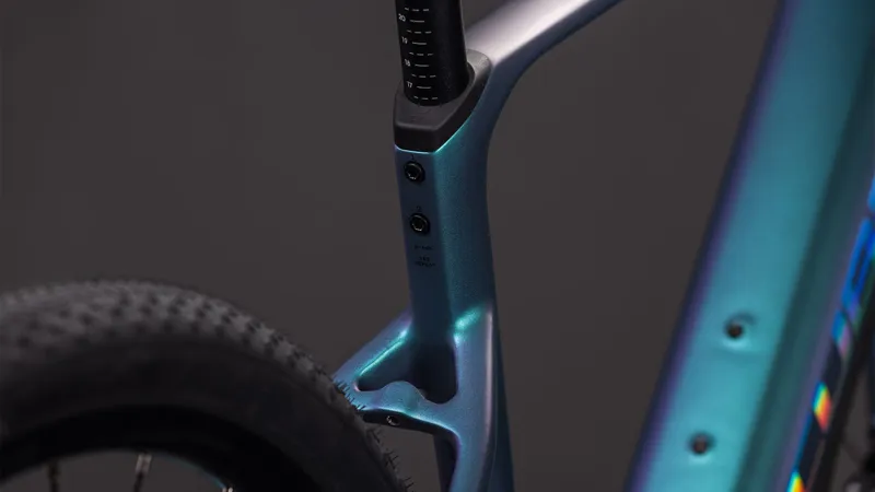 Cube Nulane Hybrid C:62 SLX 400X 2026 Electric Gravel Bike - Polarlight/Prism-4