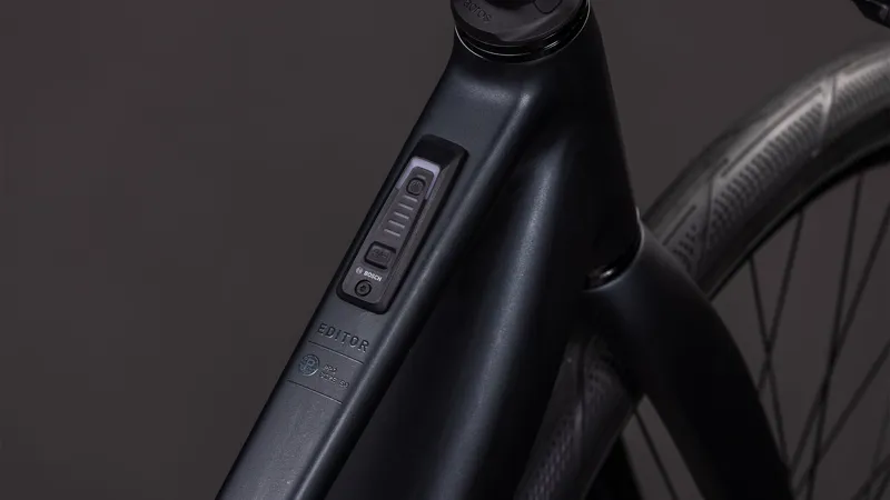 Cube Editor Hybrid Pro 400X Trapeze 2026 Electric Hybrid Bike - Coal/Prism-2