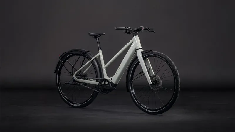 Cube Editor Hybrid SLX 400X FE Trapeze 2026 Electric Hybrid Bike - Reedbeige/Chrome-1