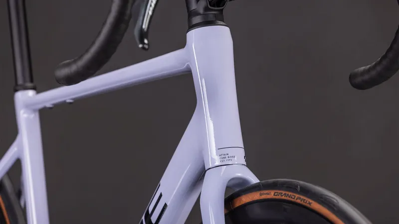 Cube Attain Race 2026 Endurance Road Bike - Cyclamen/Black-6