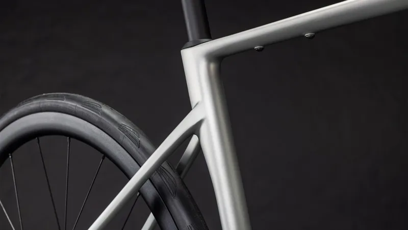 Cube Attain C:62 SLX 2026 Carbon Road Bike - Sleek Grey/Prism-7