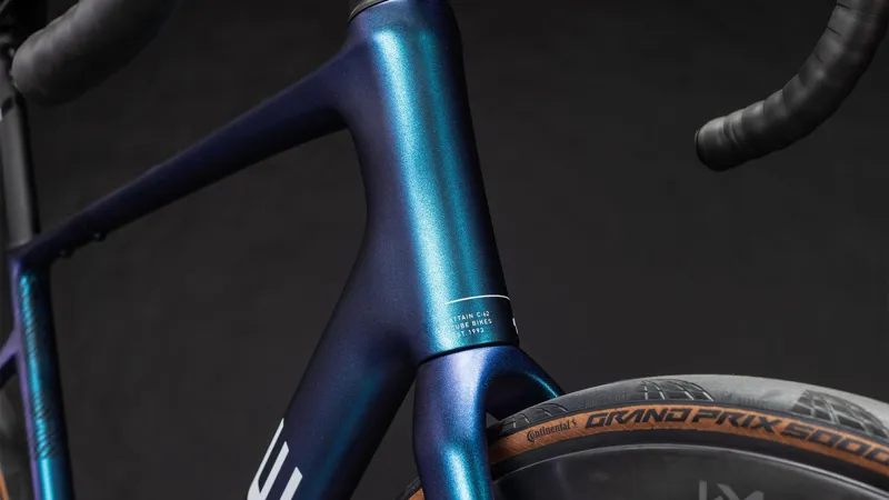 Cube Attain C:62 SLT 2026 Endurance Road Bike - Shiftmint/White-6