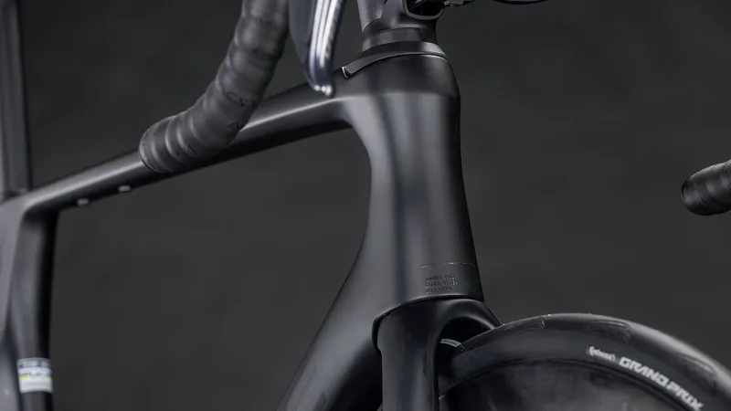 Cube Agree C:62 Pro 2026 Carbon Road Bike - Blackline-5