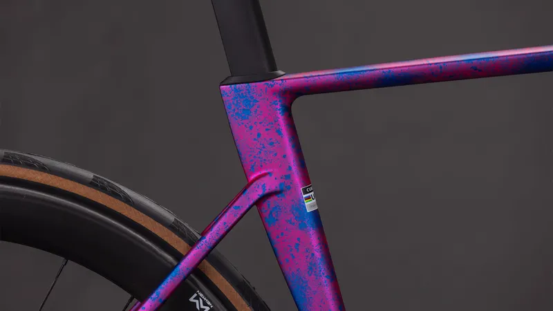 Cube Litening Air C:68X Race 2026 Carbon Road Bike - Dazzlepink/Blue-4