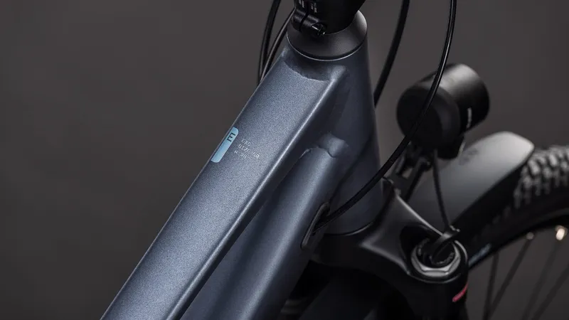 Cube Kathmandu EXC Trapeze 2026 Hybrid Bike - Metallicgrey/Chrome-2