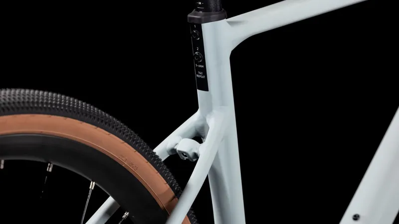 Cube Nuroad Race 2025 Gravel Road Bike - Haze/Glossy-2