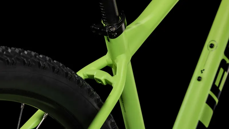 Cube Aim One 2026 Hardtail Mountain Bike - Lemon Squeeze-3