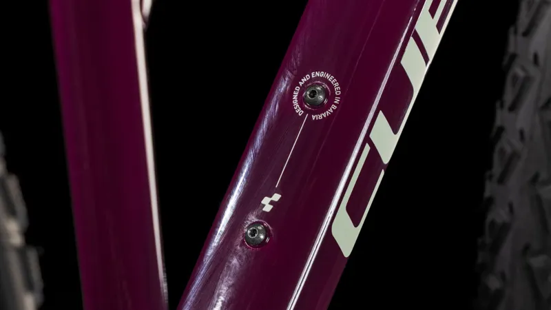 Cube Nature One Trapeze 2026 Hybrid Bike - Amarone/Lunar-3