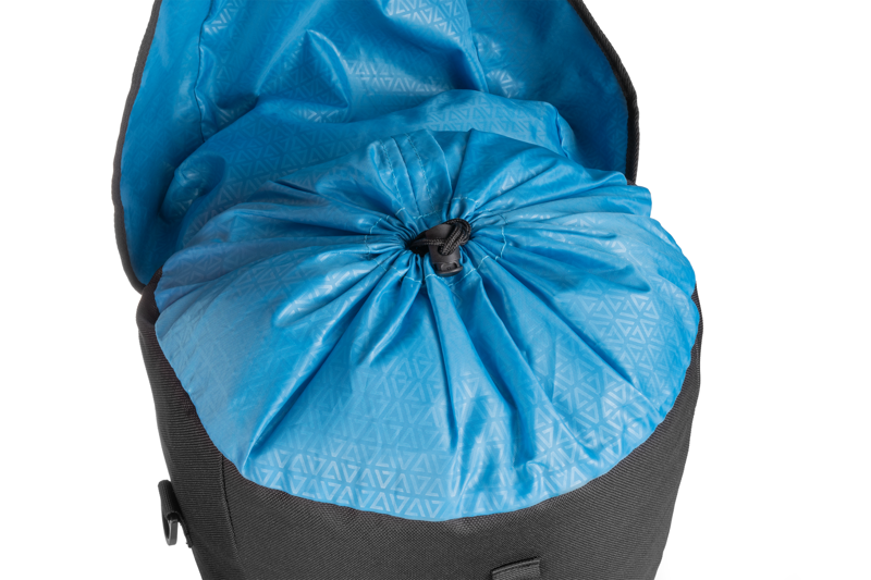 Cube Acid City 15 CILink Pannier Bag - 15 Litre - Black-5