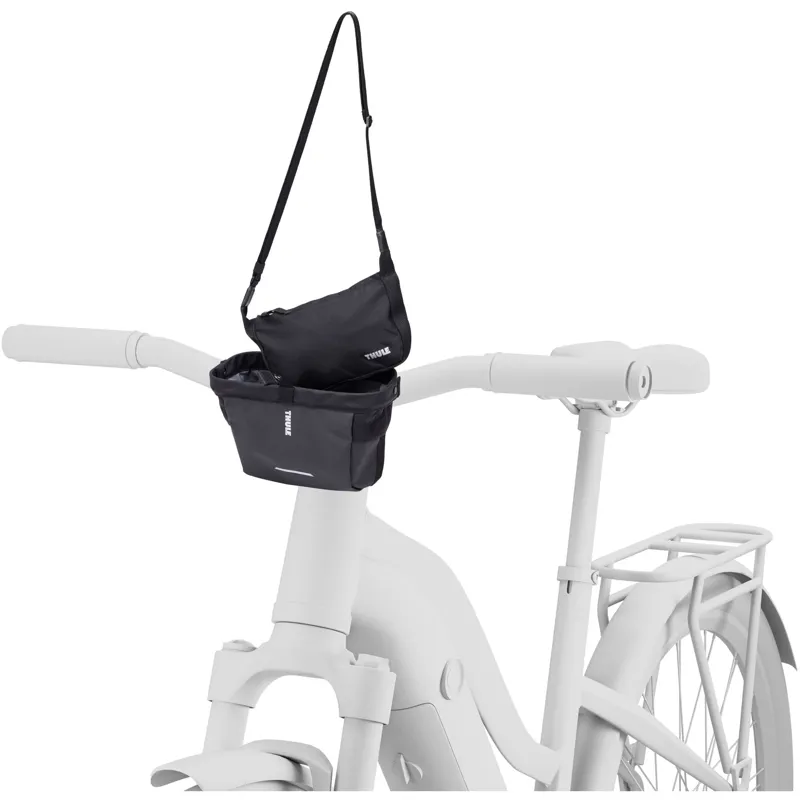 Thule Chasm Handlebar Bag - 2 Litre - Black-7