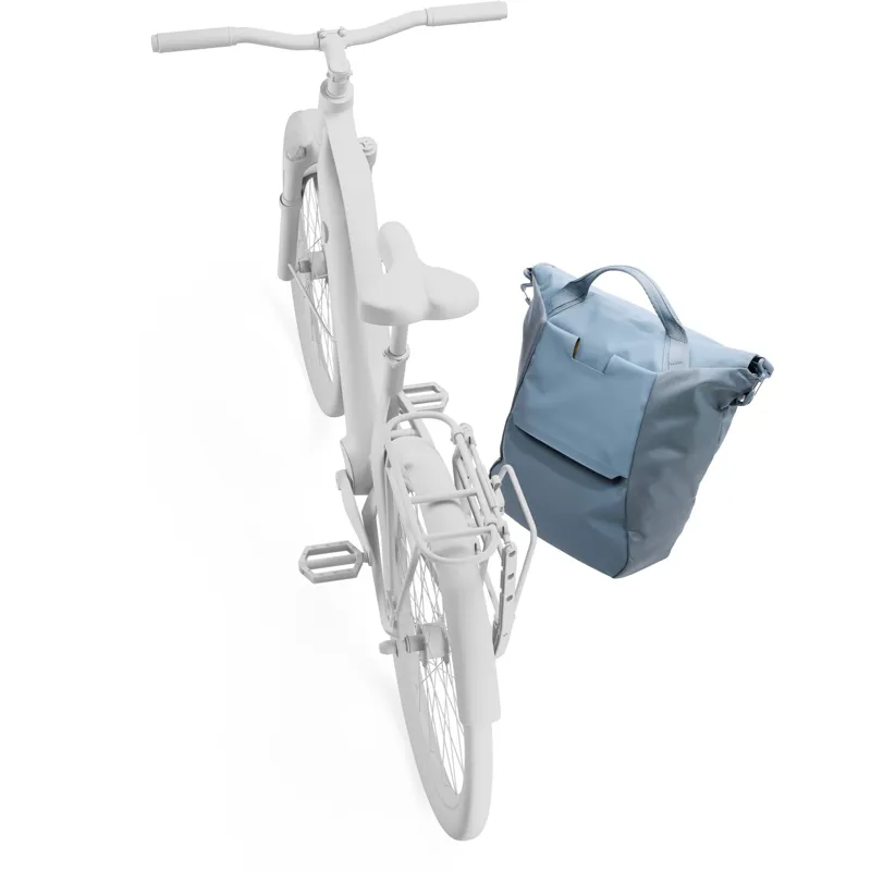 Thule Chasm Courier Pannier with Inlock - 22 Litre - Mid Blue-6