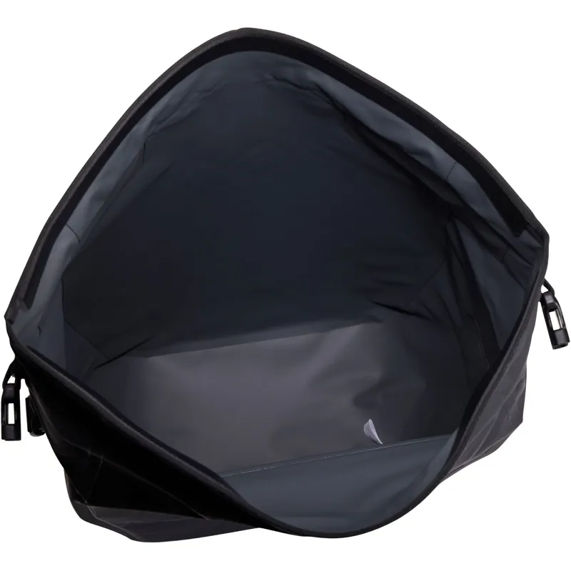Thule Shield Pannier with InLock - 22 Litre - Black-3