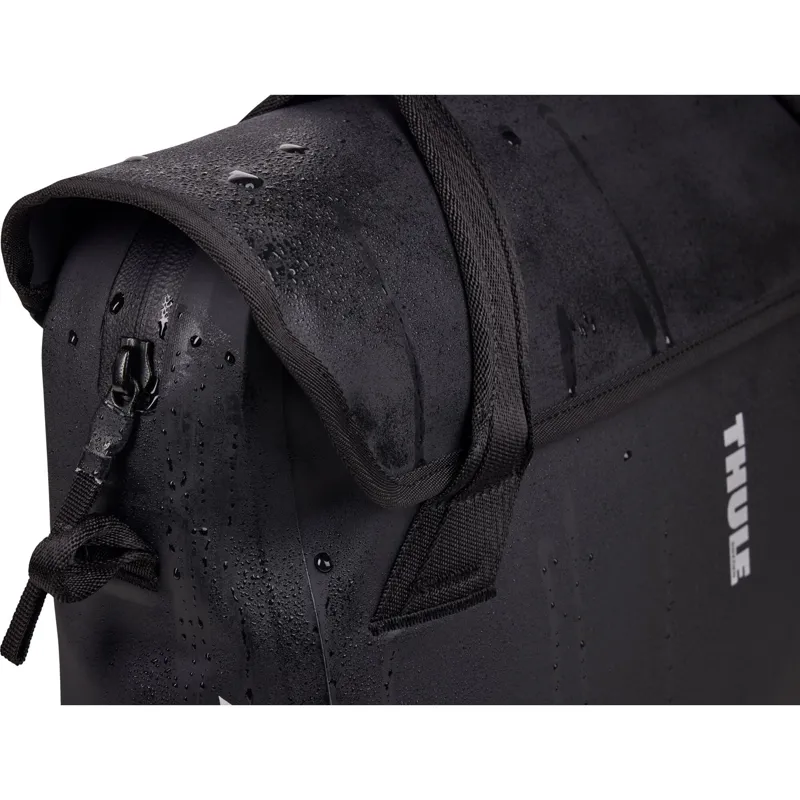 Thule Shield Attache Pannier 16 inch with Inlock - Black-4