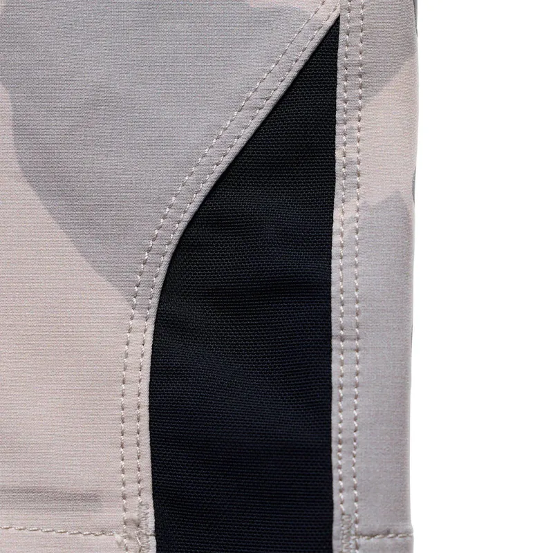 Troy Lee Designs Lilium Pro Women's Baggy Shorts - Flow Camo Pumice-1