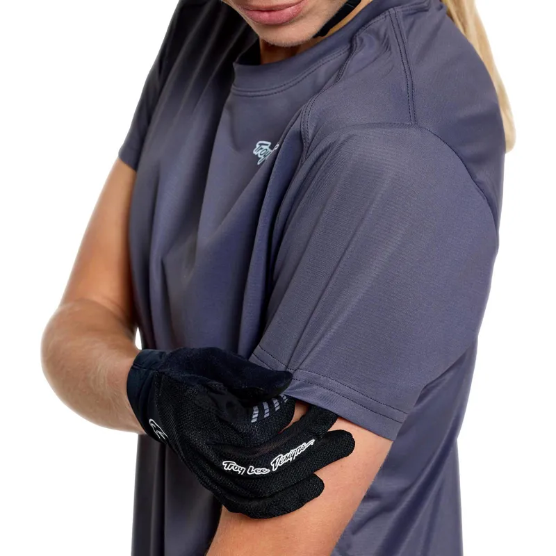 Troy Lee Designs Lilium Pro Women's Short Sleeve Jersey - Mono Carbon-6