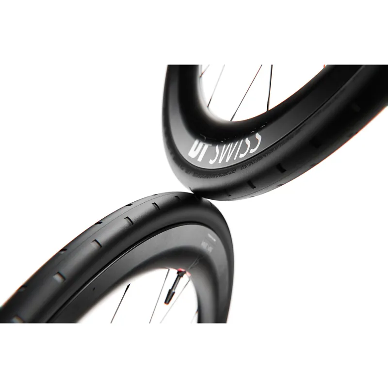 DT Swiss ARC 1100 DICUT Disc WTS Carbon 55 x 22mm Rim + Tyre Front Wheel-4