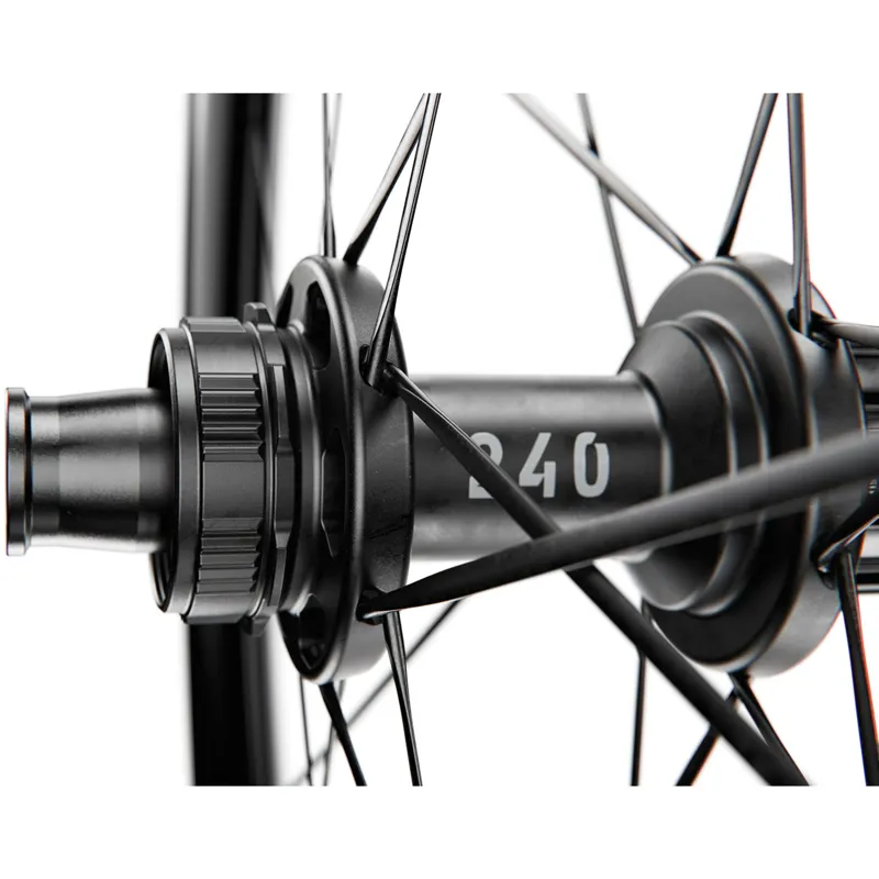 Dt Swiss ARC 1400 DICUT Disc Carbon Clincher 55 x 22mm 700c Front Wheel-1