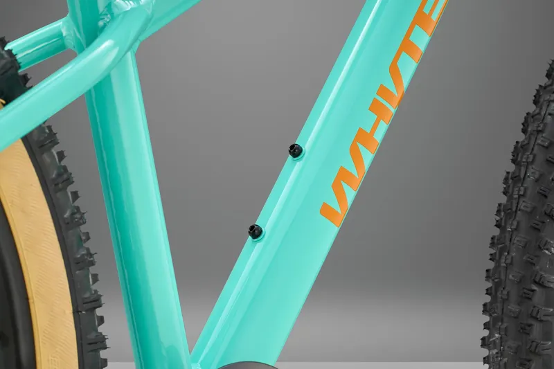 Whyte Secta 26 2026 Junior Hardtail Mountain Bike - Aqua/Coral Orange-6