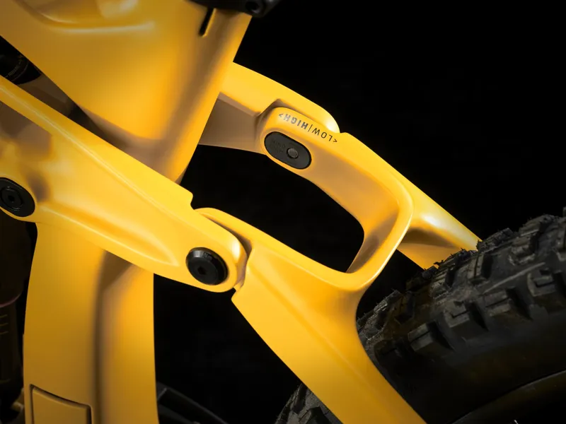 Trek Rail 9.8 XT Gen 4 750 29er 2024 Electric Mountain Bike - Baja Yellow-6