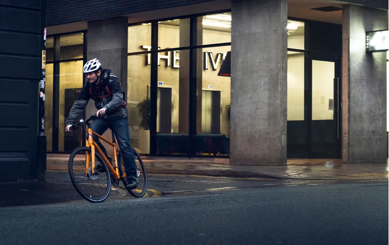 Ridgeback Tempest 2020 Hybrid Bike - Orange-6