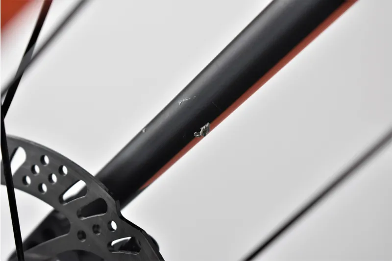 Nearly New Giant Roam 3 Disc Hybrid Bike Medium Nearly New Giant Roam 3 Disc Hybrid Bike Medium