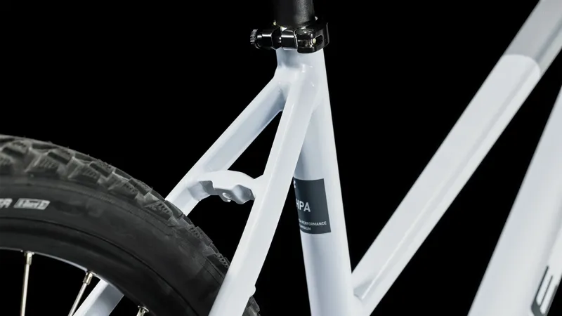 Cube Nature Pro Trapeze 2024 Women's Hybrid Bike - Frosthwite/Grey-3