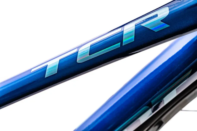 Giant TCR Advanced SL 1 Disc 2020 Road Bike - Gloss Metallic Navy-5