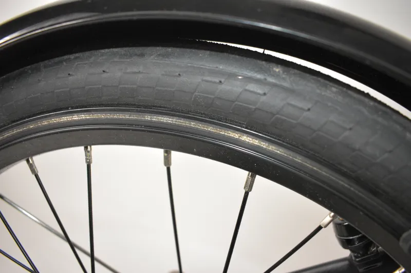 Ex-Roadshow Tern N8 Folding Bike Black/Grey - 20 Wheel-3