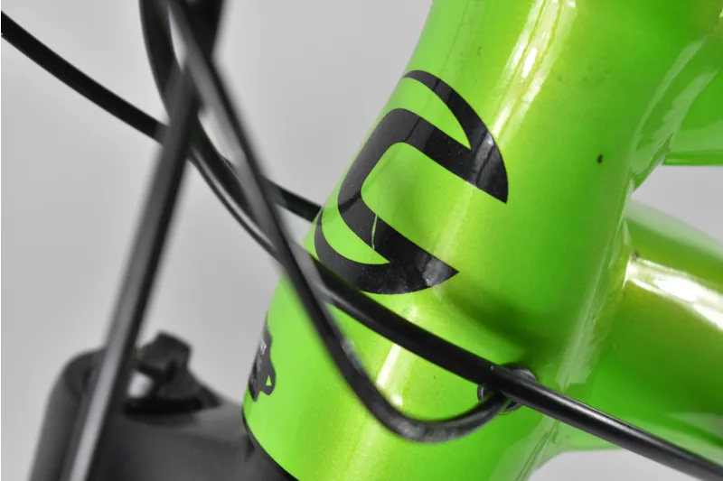 Ex-Roadshow Cannondale Trail 7 29er Hardtail Mountain Bike - Large-1