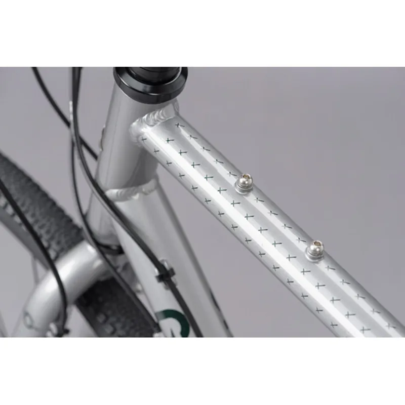 Genesis CDA 30 2023 Gravel Road Bike - Silver-12