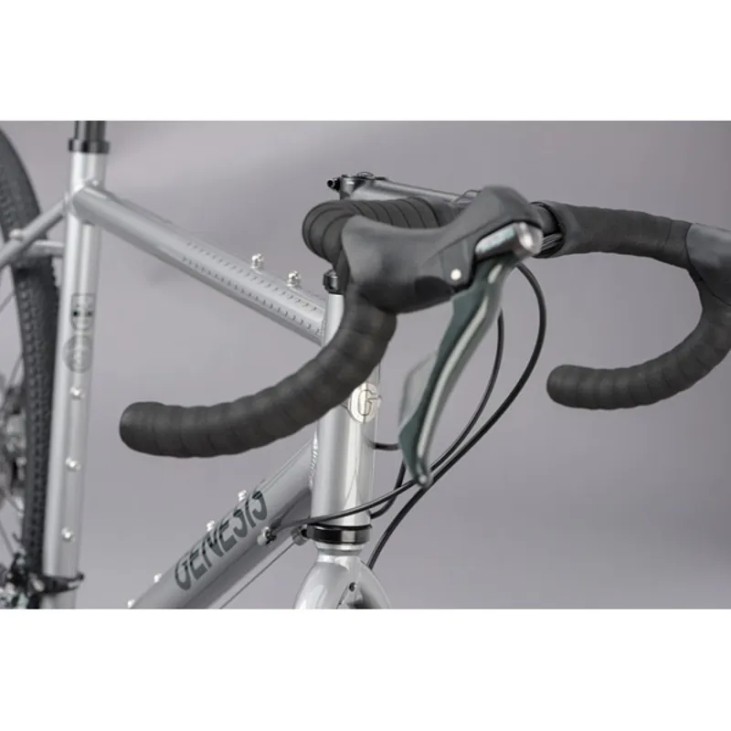 Genesis CDA 30 2023 Gravel Road Bike - Silver-4
