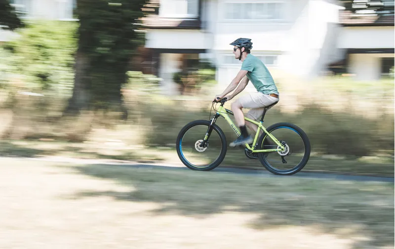Saracen Tufftrax 27.5 2019 Hardtail Mountain Bike - Lime-7