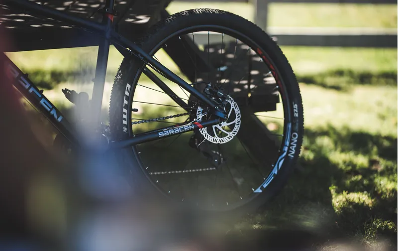 Saracen Tufftrax Comp 27.5 2019 Hardtail Mountain Bike - Black-12
