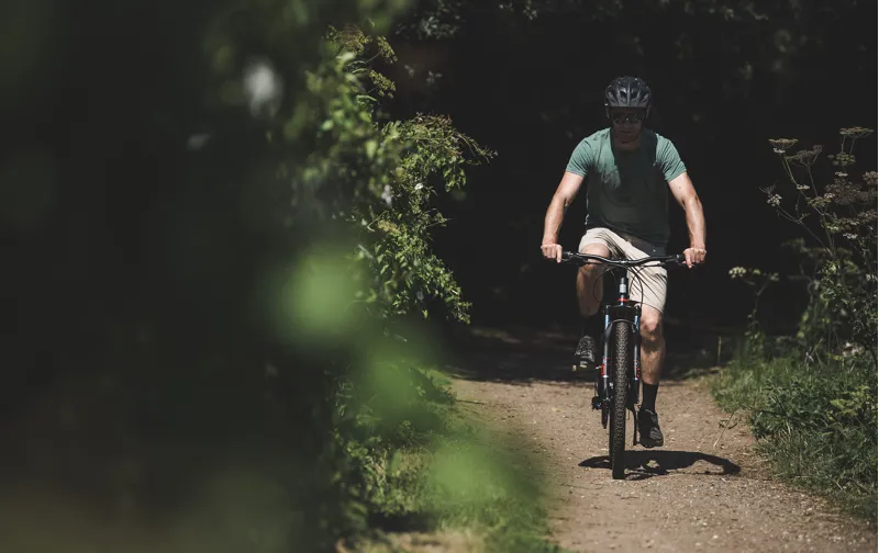 Saracen Tufftrax Comp 27.5 2019 Hardtail Mountain Bike - Black-8