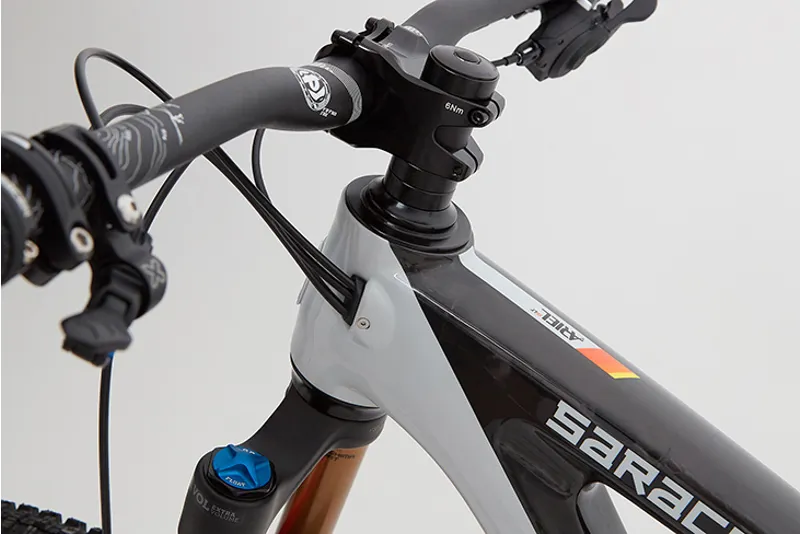 Saracen Ariel LT 27.5 2019 Full Suspension Mountain Bike - White/Black-2