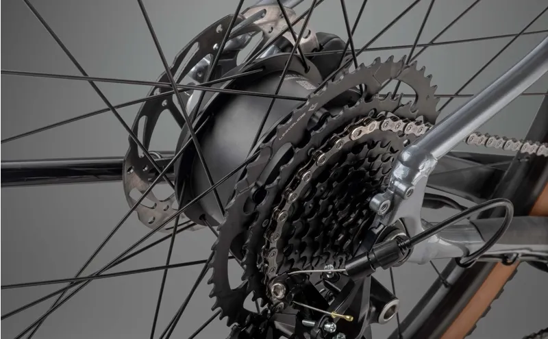 Whyte RheO 2 2025 Electric Hybrid Bike - Gloss Silver-6