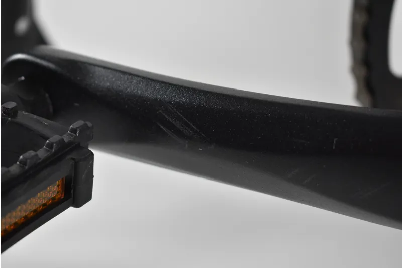 Ex-Roadshow 2019 Wisper 905 SE Crossbar 375Wh 20in Electric Urban Bike-6