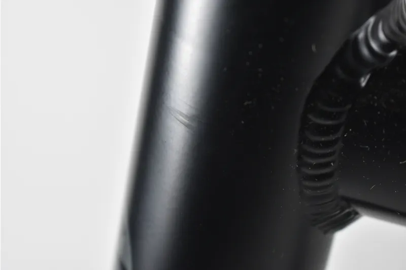 Ex-Roadshow 2019 Wisper 905 SE Crossbar 375Wh 20in Electric Urban Bike-7