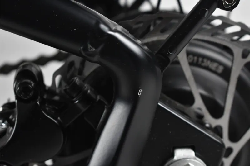 Ex-Roadshow 2019 Wisper 905 SE Crossbar 375Wh 20in Electric Urban Bike-8